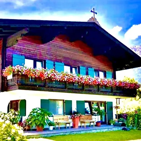 Gaestehaus Kaiserglueck Bed & Breakfast *